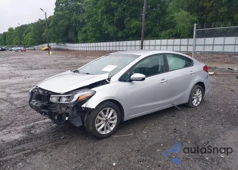 2017 Kia Forte Lx z USA, uszkodzony, nr VIN 3KPFL4A74HE006665